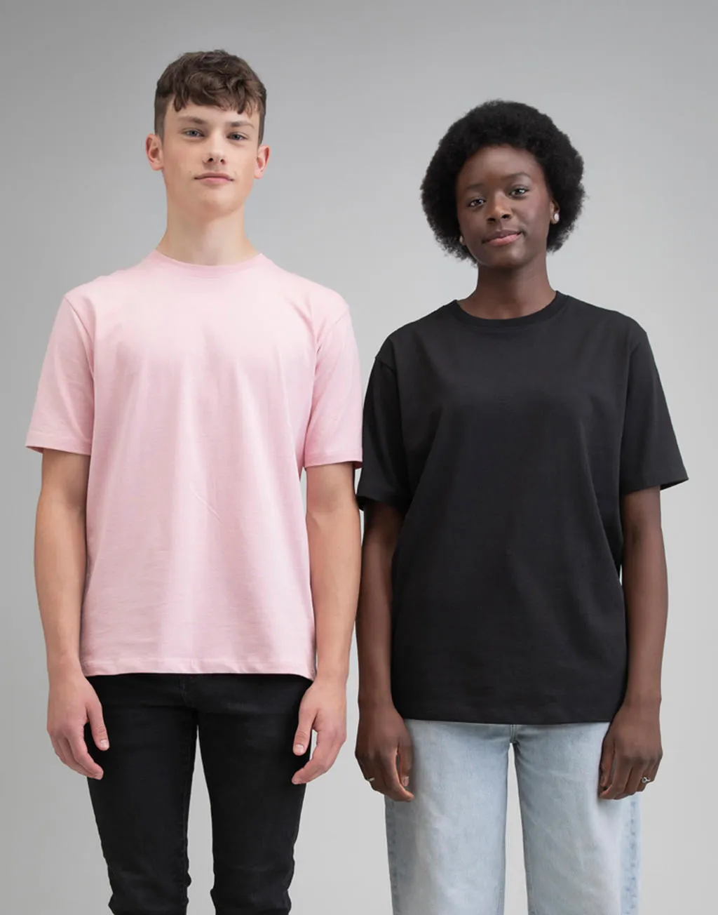 Essential Heavy T-shirt - Relaxed Fit - 220 gsm - 17948