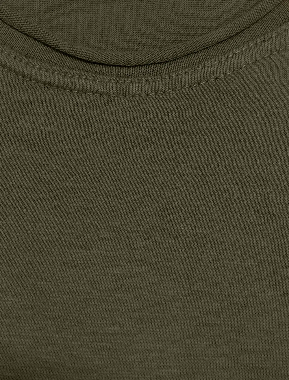 FresherB Raw Edge Crew Neck Basic T-shirt in Green
