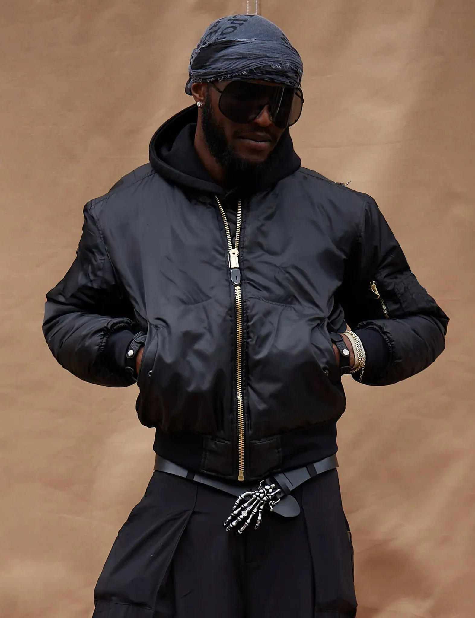 MA 1 Logo Bomber in Black
