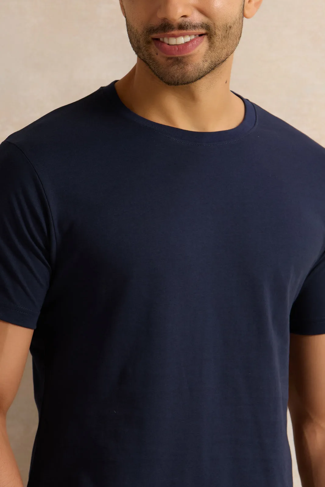 Men Navy Solid T-Shirt