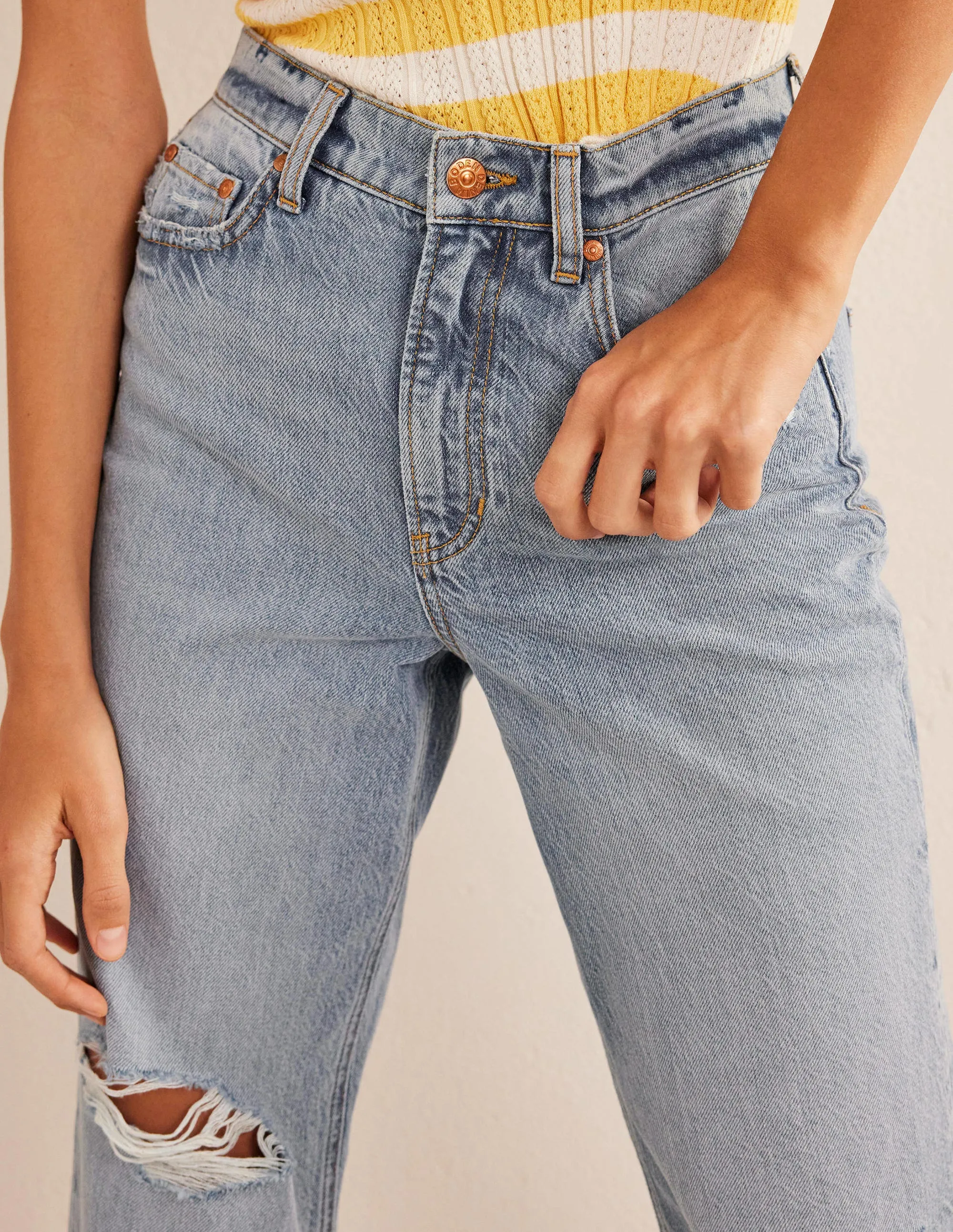 Mid Rise Loose Jeans-Mid Wash