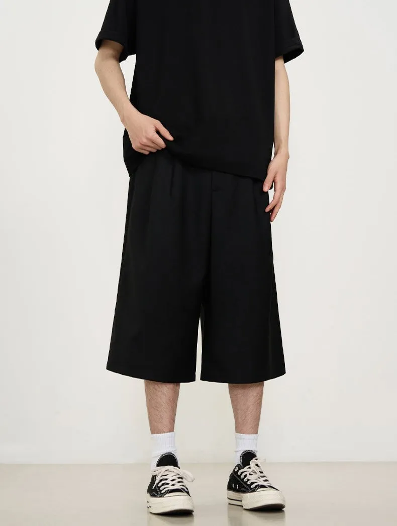 Wide-Leg Pleated Bermuda Shorts